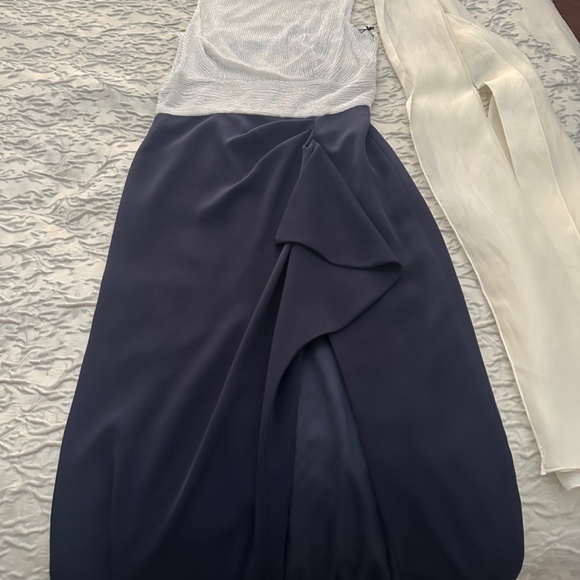 Frascara New gown - Picture 7 of 7